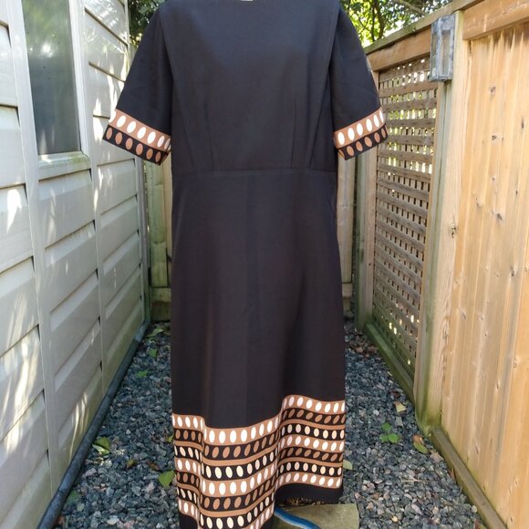 Handmade Mennonite Cape Dress 45.5" Bust 39.5" Waist Modest Black Brown - Picture 3 of 9